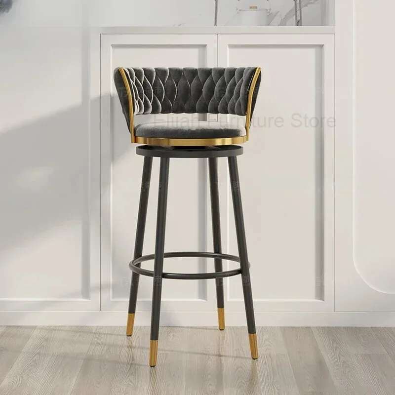 Commercial Kitchen Designer - كراسي بار عصرية بتصميم نورديك لغرفة