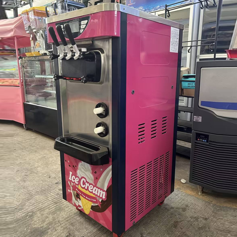 Commercial Kitchen Ice Machine - آلة صنع الآيس كريم الناعم من