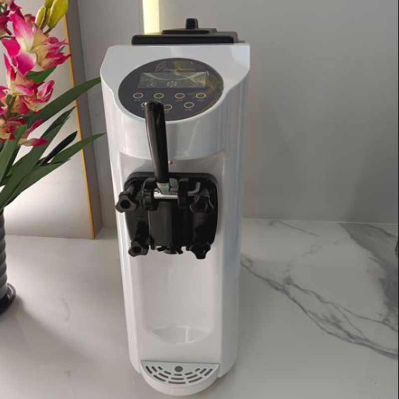 ماكينة آيس كريم تجارية للمطابخ - مراجعة Commercial Kitchen Ice Machine وسعره