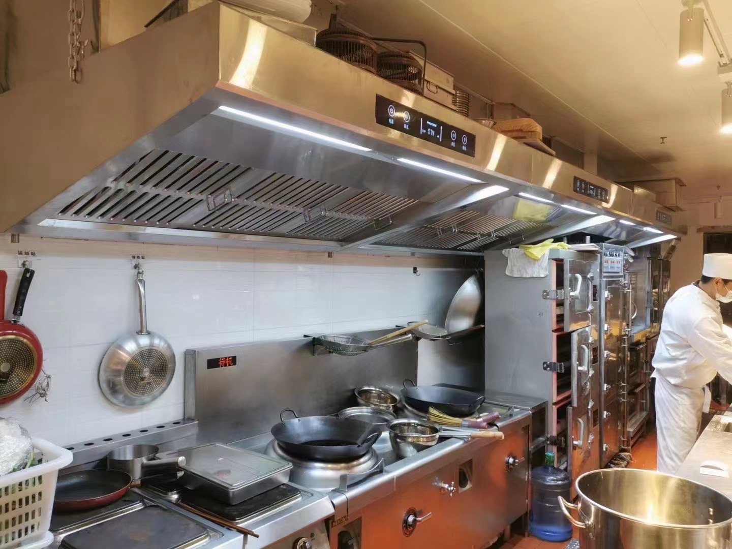 شفاط تنفيس العادم مطعم فندق ال - مراجعة Commercial Kitchen Hood Exhaust Fans وسعره