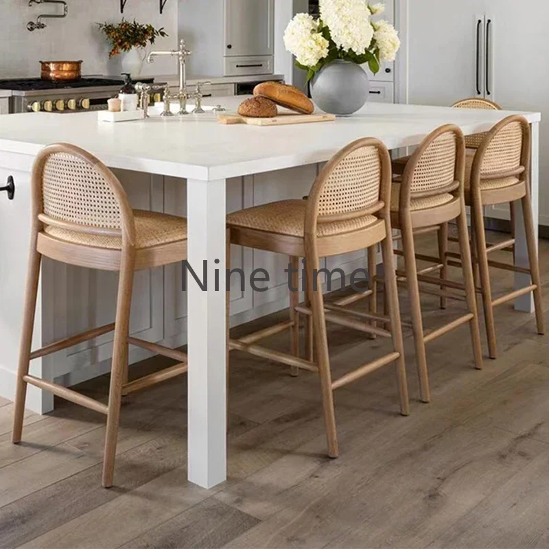كرسي بار للمطبخ من الخشب الصلب - مراجعة Commercial Kitchen Designer وسعره